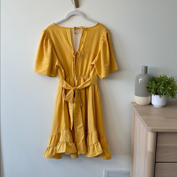 Imily Bela V-Neck High Waist Ruffled Swing Dress - Picture 4 of 7